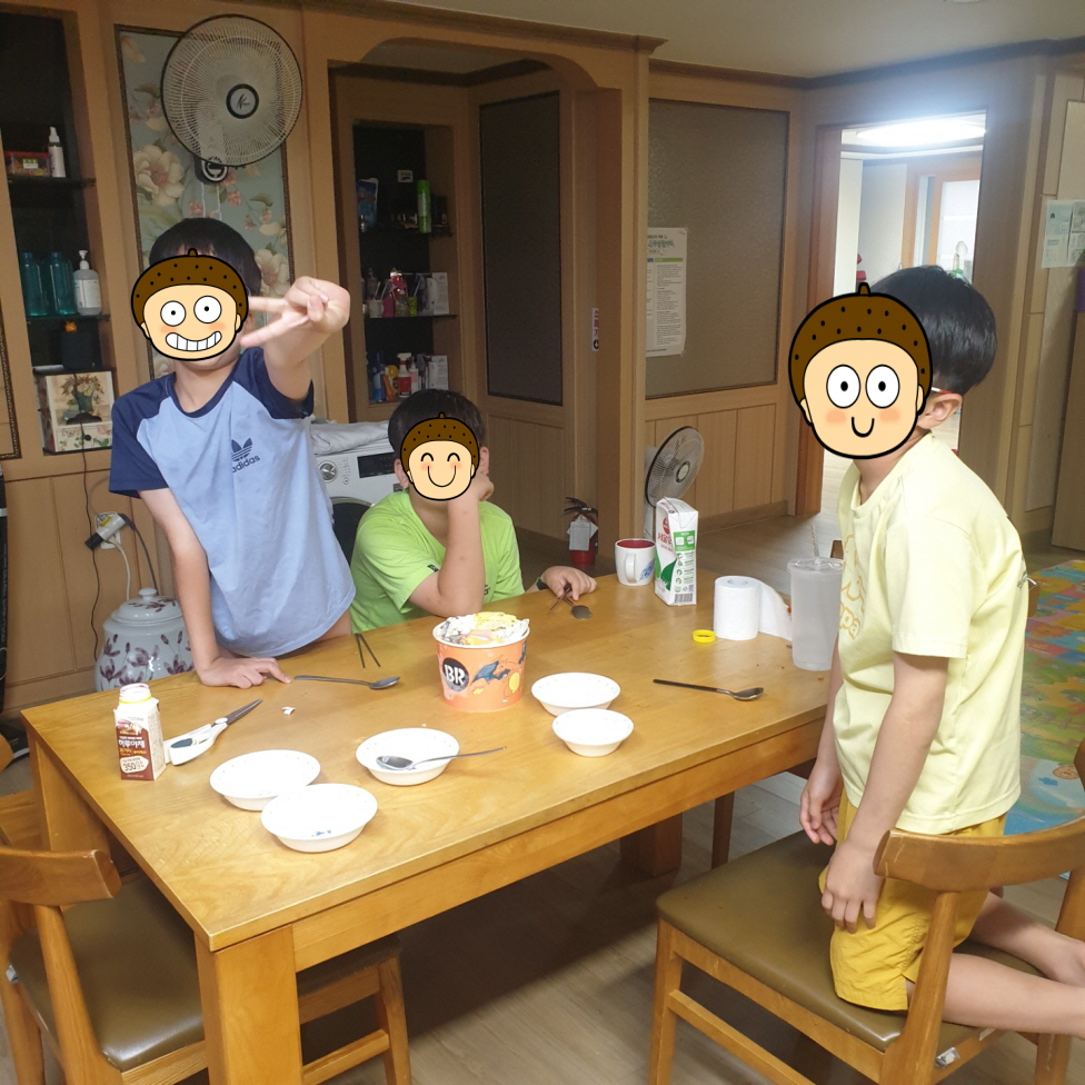 KakaoTalk_20220716_215737771[소용량].jpg